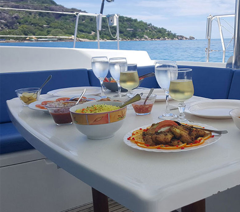 endless-summer-charter-seychelles-discover-seychelles-savor-seychellois-dishes.jpg